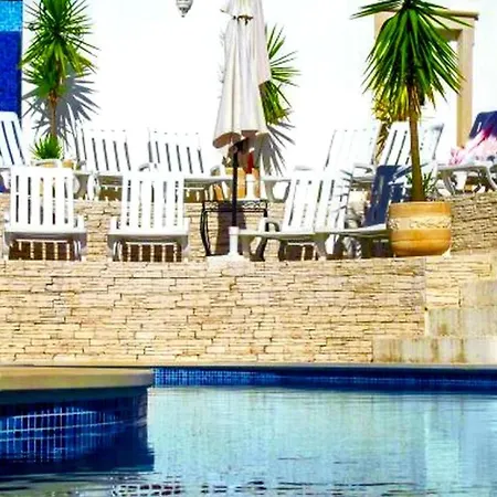 Holiday 7 Villas & 빌라 *