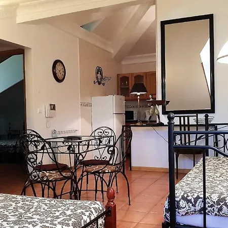 Holiday 7 Villas & 빌라
