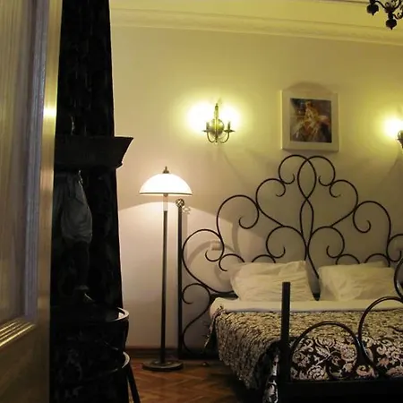 Holiday 7 Villas & 빌라