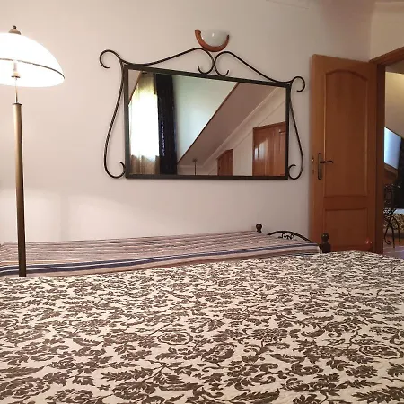 Holiday 7 Villas &