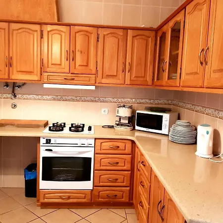 Holiday 7 Villas &