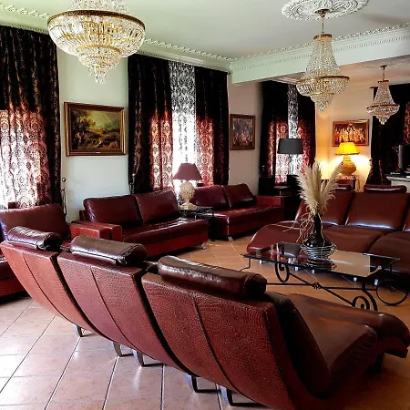 Holiday 7 Villas & 빌라
